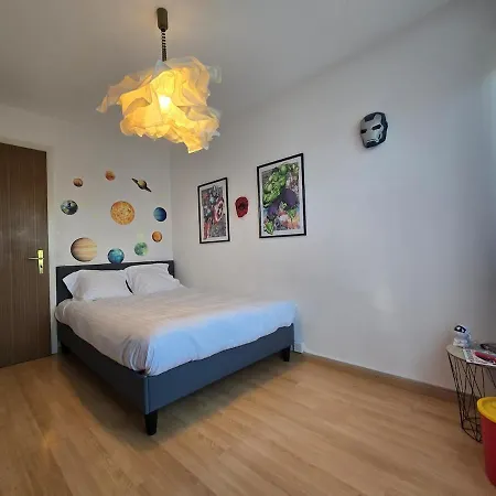 Peaceful Family Close To Center Villa
